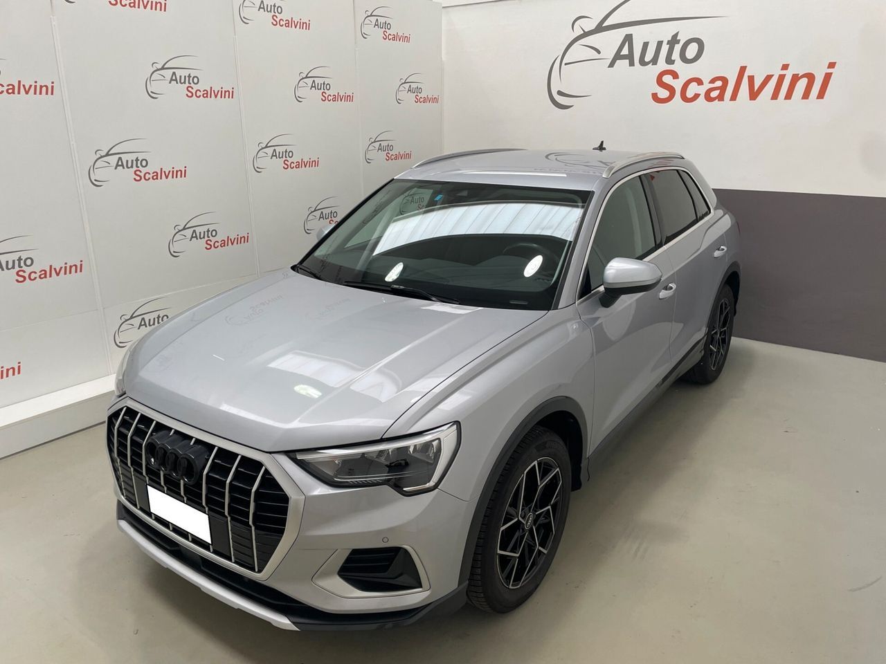 Audi Q3 35 2.0 TDI 150CV S tronic Business Advan imagem 3