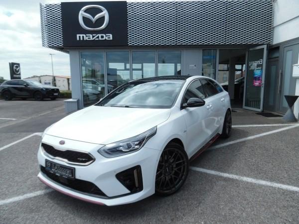 Kia ProCeed GT / mit Klappensteuerung