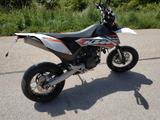 KTM 690 SMC - KTM 2010 690