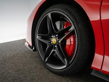 2021 Ferrari SF90 缩略图 13