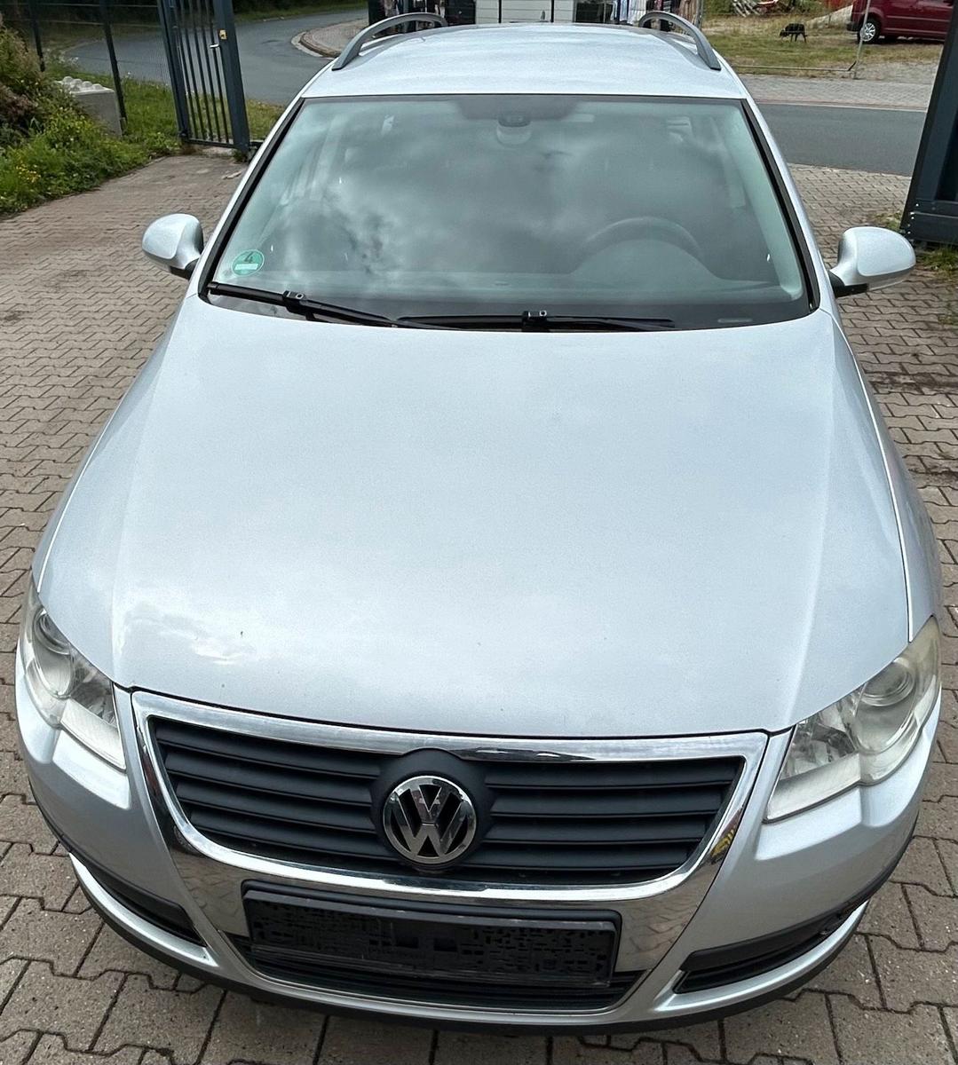 Volkswagen Passat 2008 — rear view