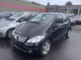 Mercedes-Benz A 200, Navi, Sitzheiz., Einparkhilfe. Mod.2010 - Mercedes-Benz A 200 in Kassel