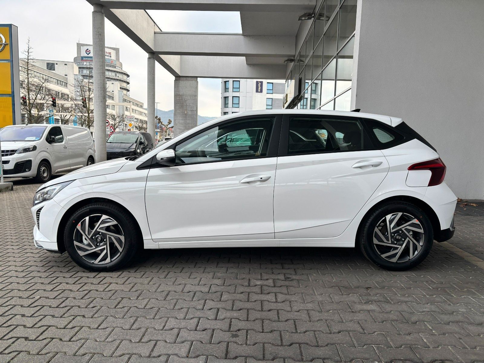 Fahrzeugabbildung Hyundai i20 1.0 T-GDI Trend Navi,SHZ,Kam.,PDC,Virtual,LM