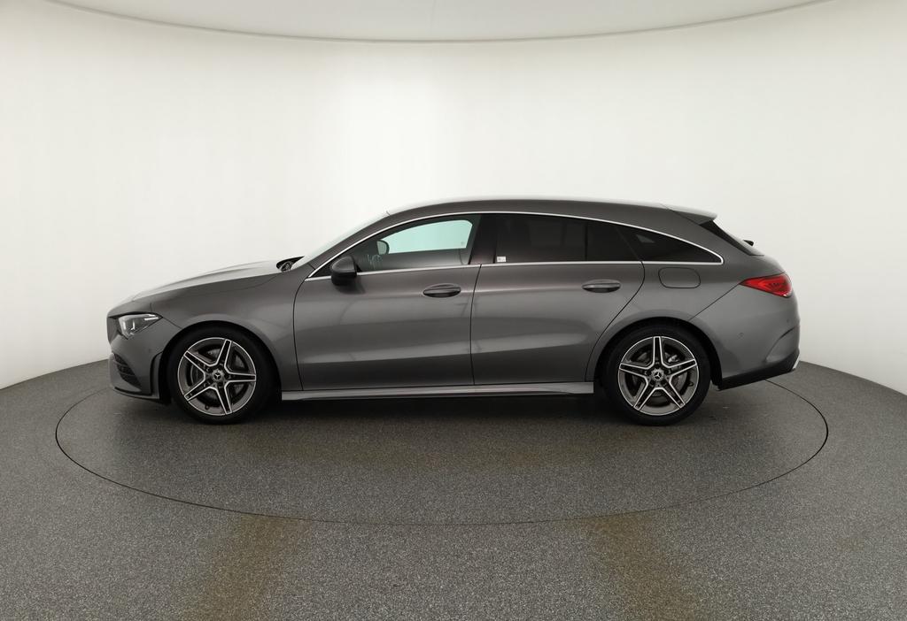 Mercedes-Benz CLA 220 Shooting Brake