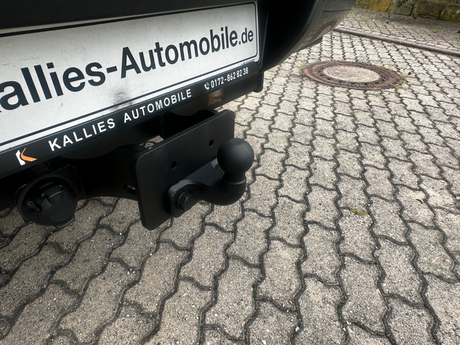 Fahrzeugabbildung Nissan Navara NP300  N-Guard Double Cab 4x4
