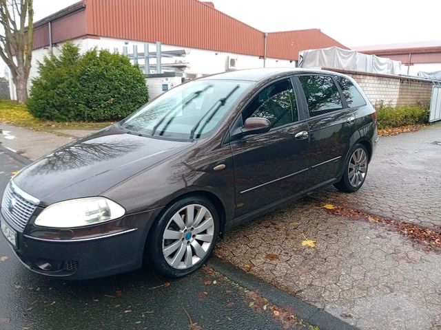 Fiat croma 2.4 jtd 200 ps mit polnische pa...