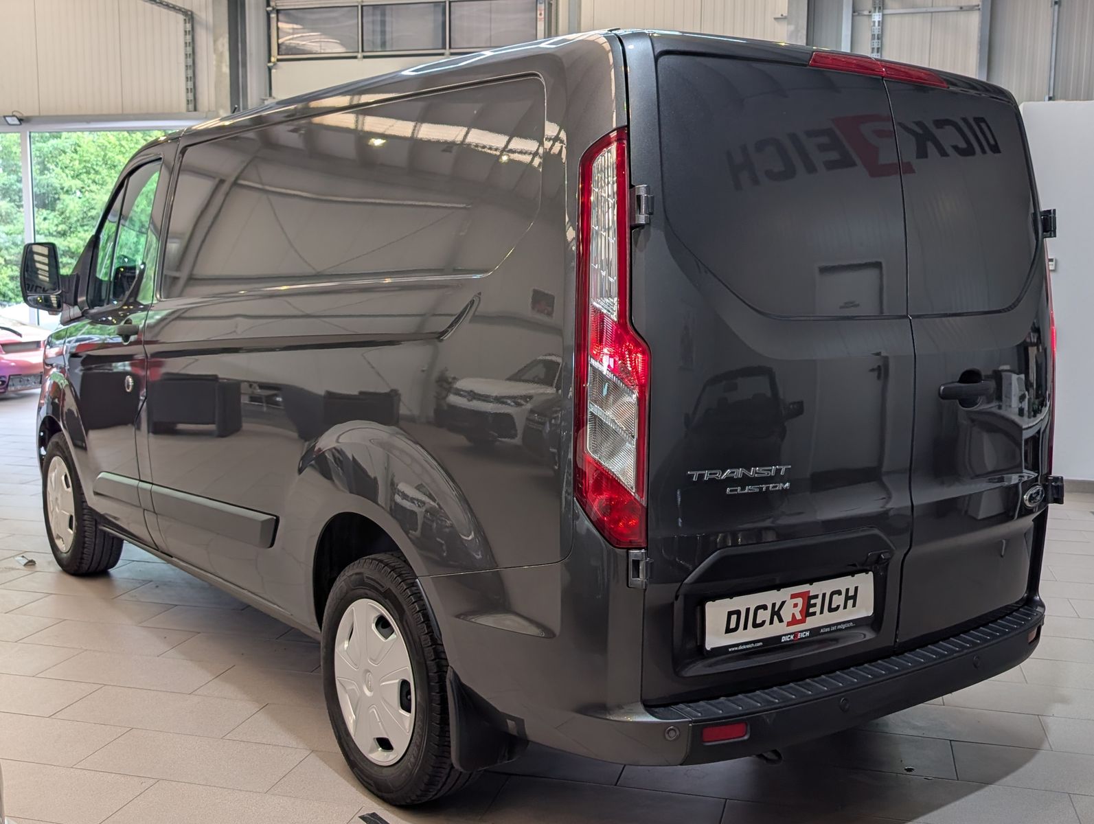 Fahrzeugabbildung Ford Transit Custom 280 L1 Trend Regal LED KAMERA ACC