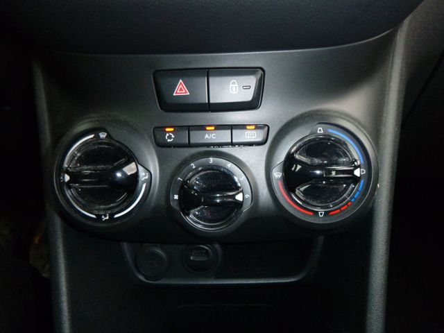 Fahrzeugabbildung Peugeot 208 Active 1.2 12V VTi >NAVI/PDC/SHZ/KLIMA<