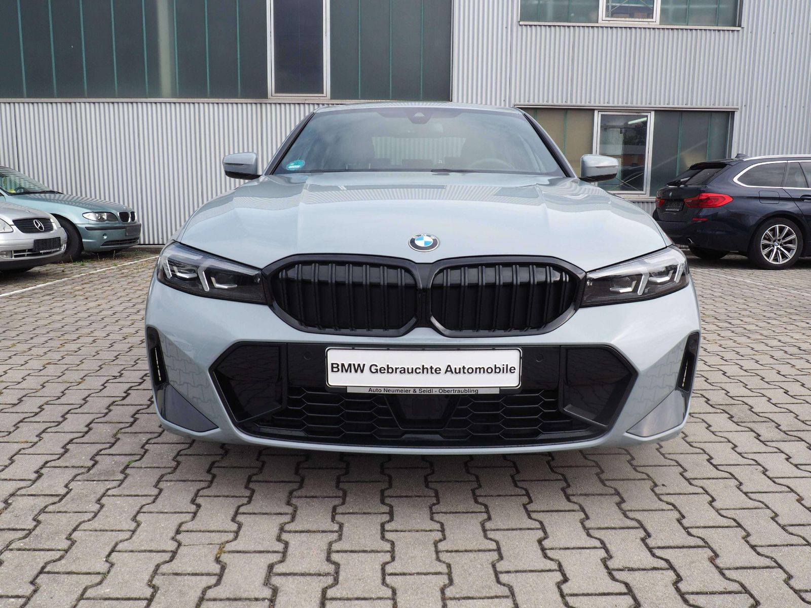 BMW 318 d Aut. M-Sport-PRO Glasdach HUD ACC HiFi ada foto 2