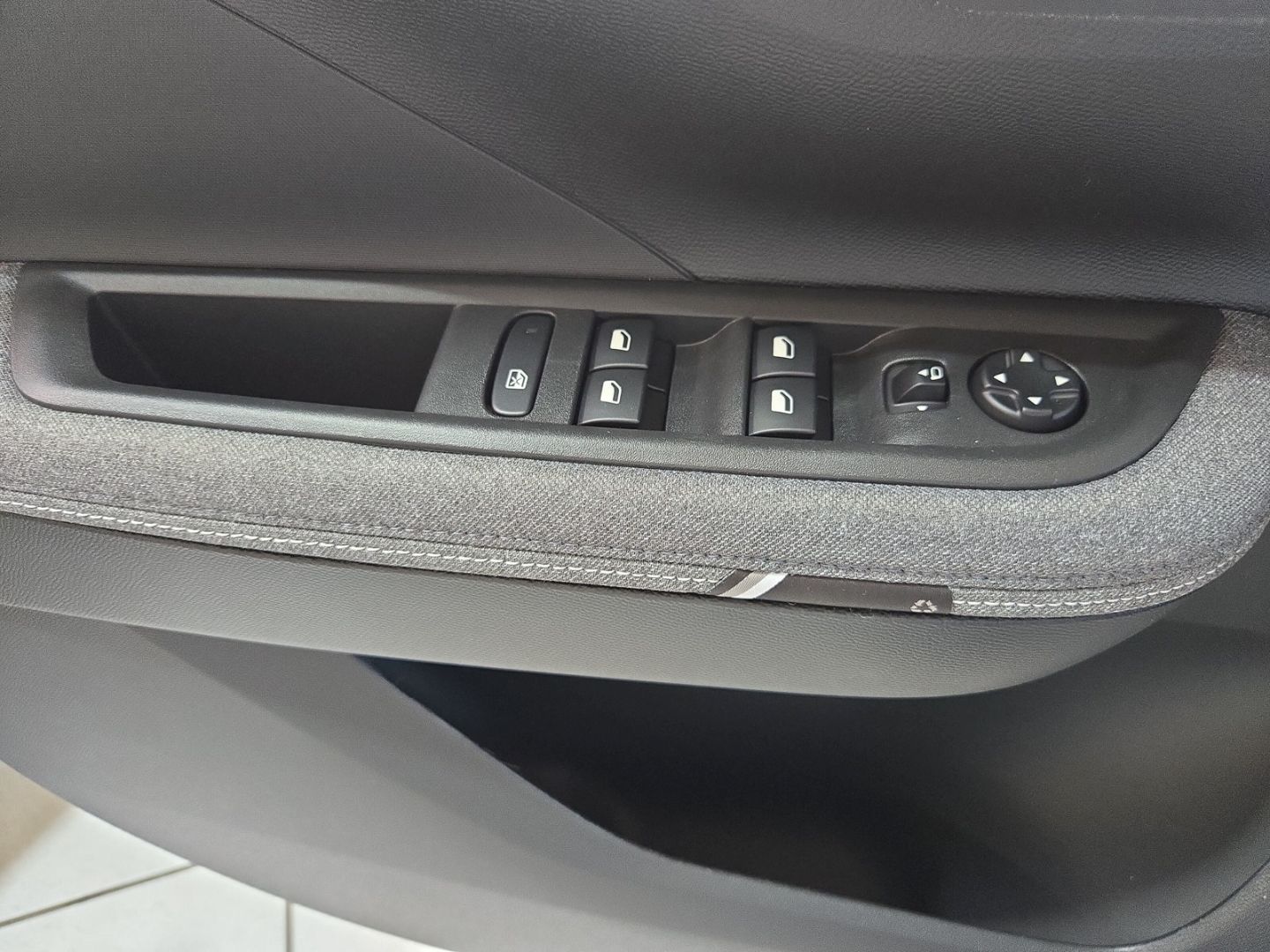 Opel Frontera - Bild 25