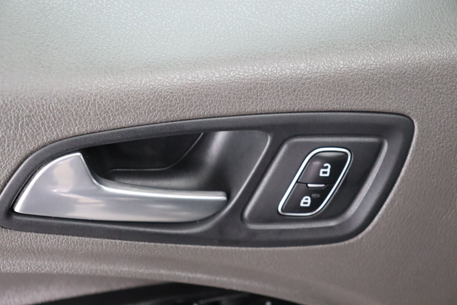 Fahrzeugabbildung Ford Grand Tourneo Connect 1.5 ECOBLUE Titanium
