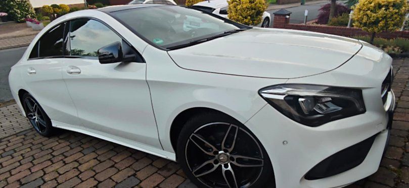 Image of Mercedes-Benz CLA 180