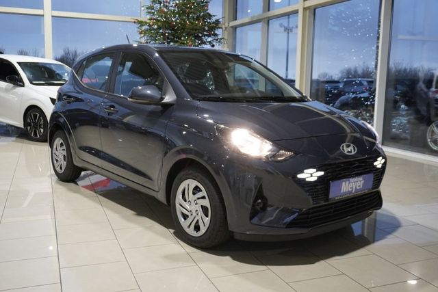 Hyundai i10 Facelift 1.0 67PS Navi/Kamera/PDC/Mfll     *