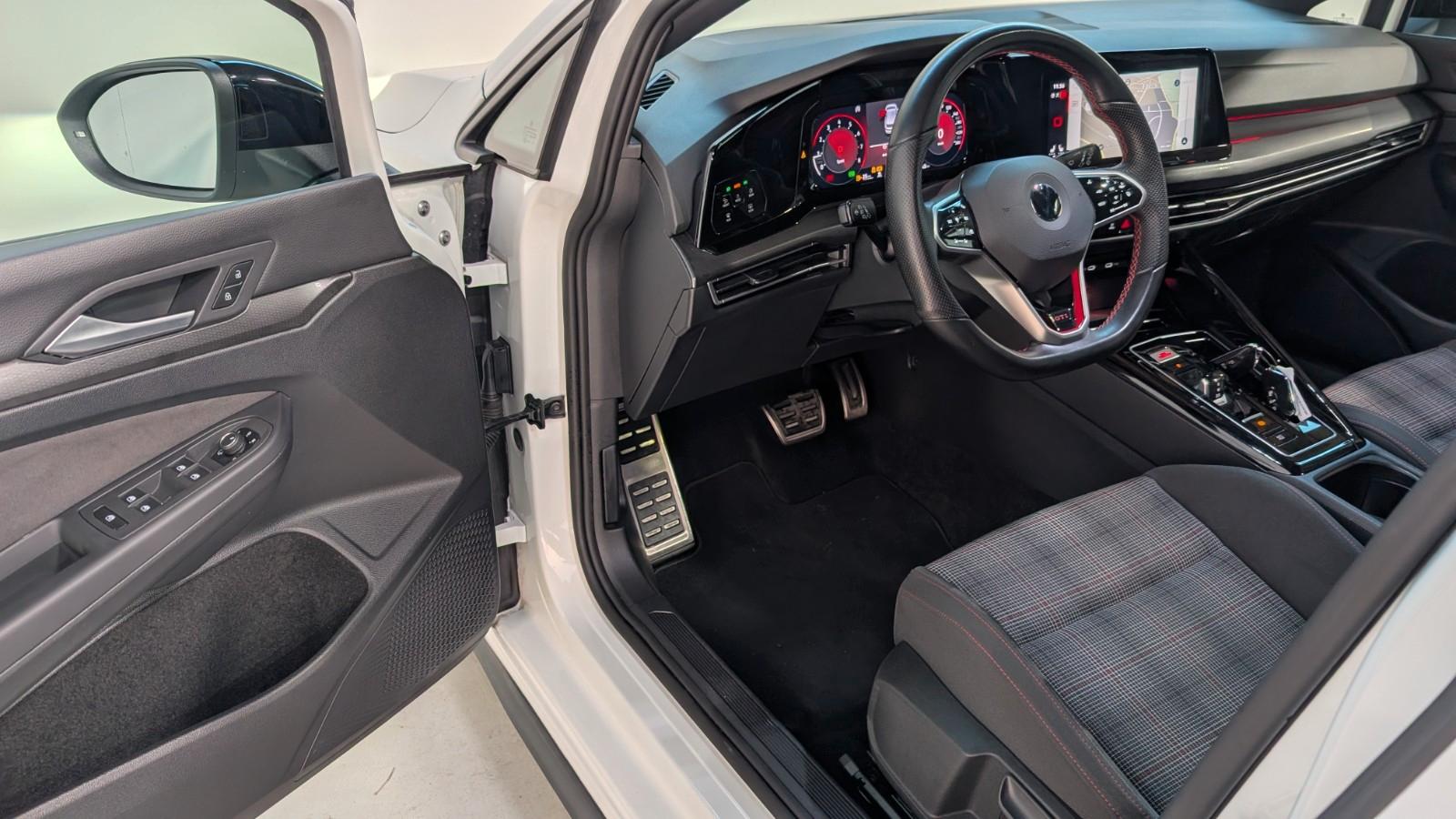 Volkswagen Golf VIII Lim. GTI MATRIX-BLACKSTYLE-KAM-BUSINES, миниатюра 9