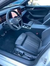 Volkswagen Passat R-Line 2.0 TDI+DSG+MATRIX-LED+NAVI+AHK+AC - Volkswagen Passat Variant: Automatik
