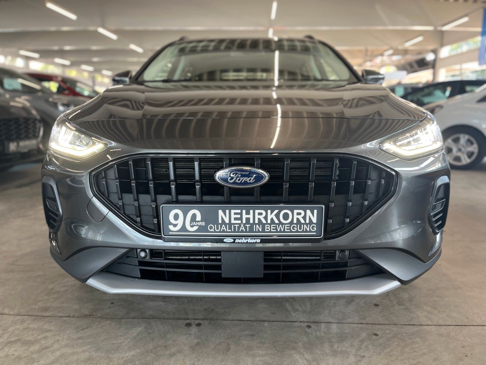 Fahrzeugabbildung Ford Focus Active X Turnier Automatik LED NAVI CAM