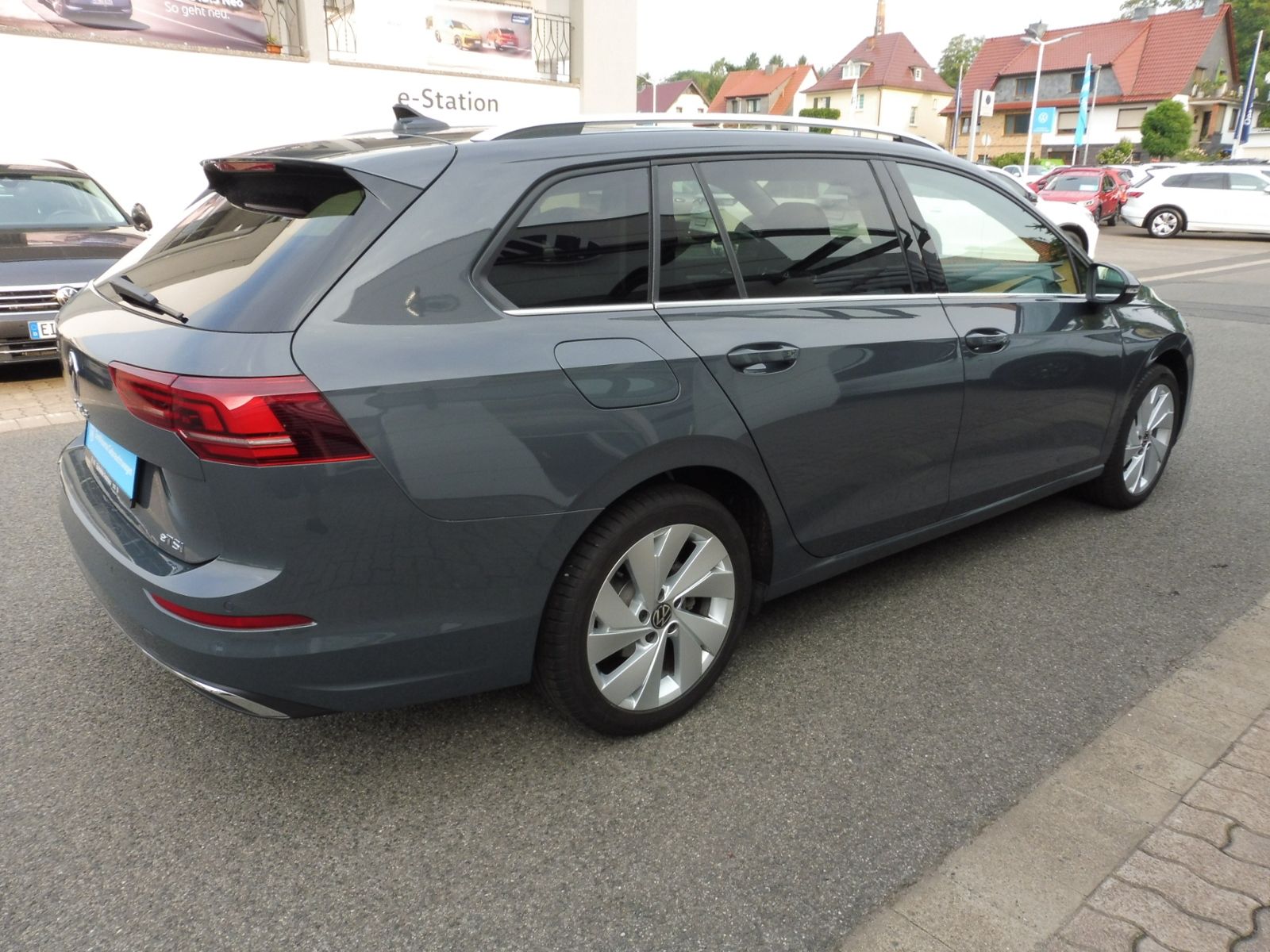 Volkswagen Golf VIII Variant 1.5 eTSI 7DSG Style foto 5