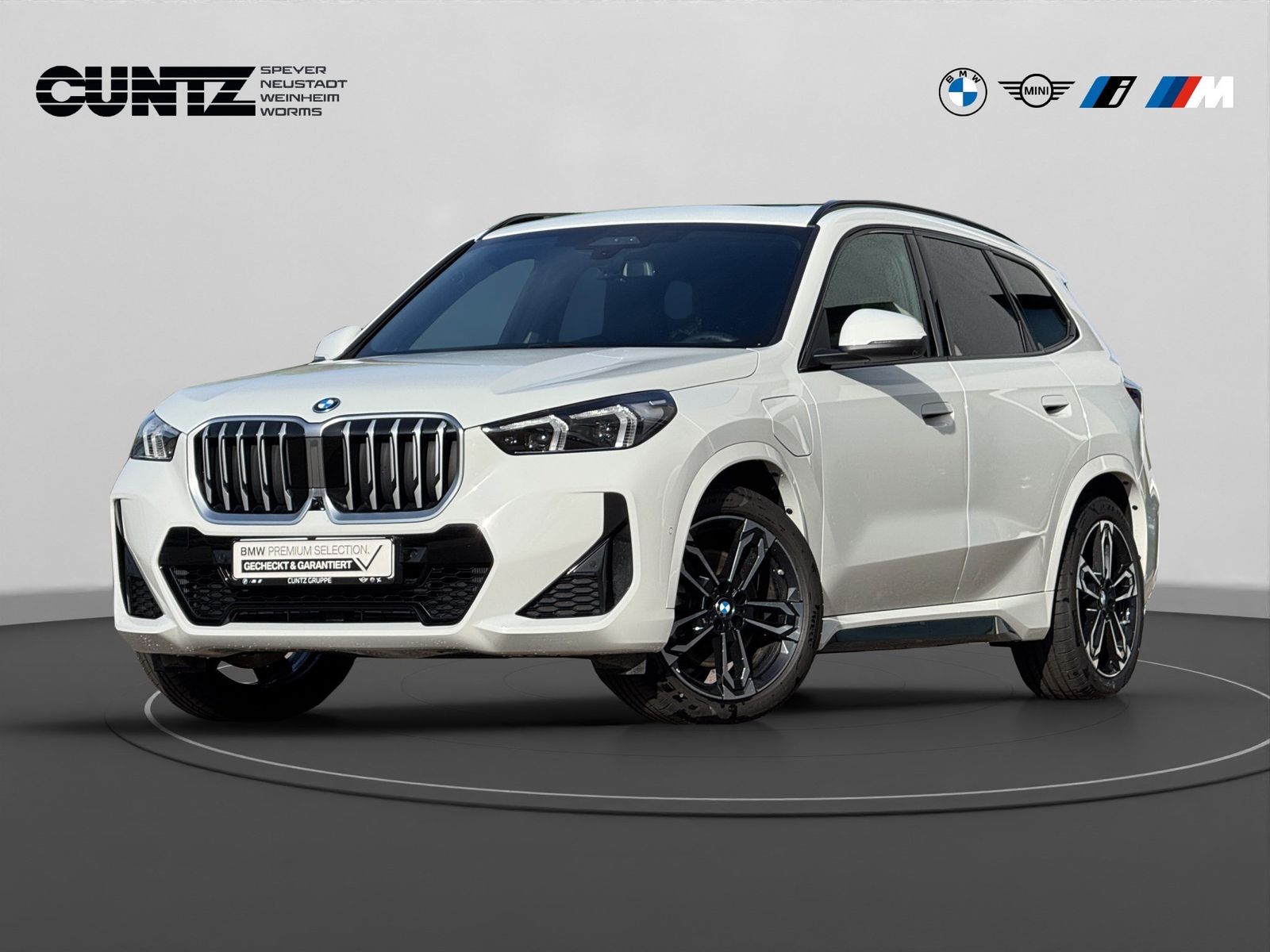 BMW X1 xDrive30e 1.000,- Zubehör Gutschein M Paket P foto 2