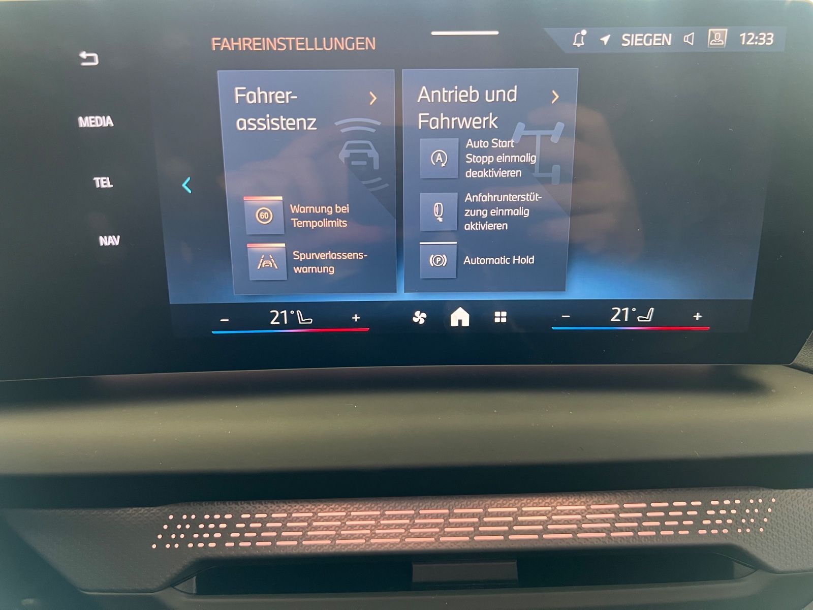 Fahrzeugabbildung BMW 116 M Sport Paket *Harman-Kardon*Kamera*