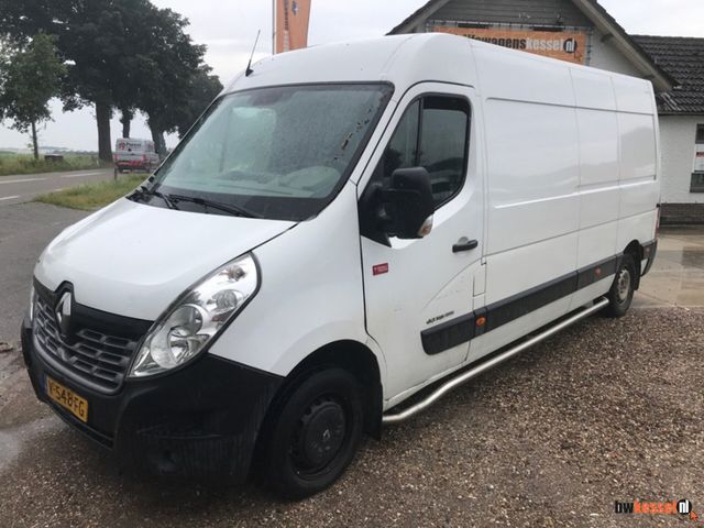 Renault Master T35 2.3 dCi 145 Euro 6 L3H2 FWD Kasten