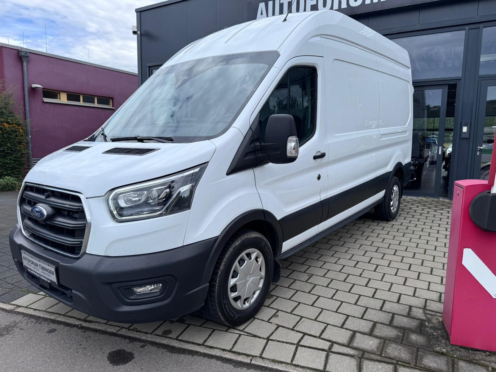Fahrzeugabbildung Ford Transit 350 L3H3 Trend*AHK*TEMPO*KLIMA*BI-XENON