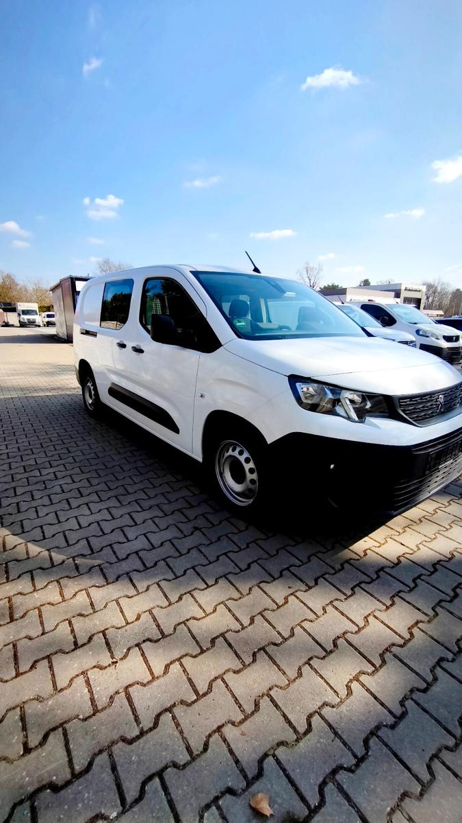 Peugeot Partner Pro FlexCab L2,Mixto,5Sitzer,AHK