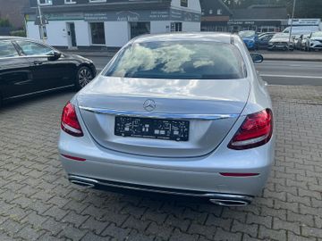Mercedes E 200 - 7