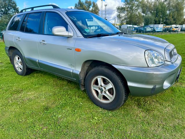 Hyundai SANTA FE 2,0 CRDI GLS 4WD Solid — Bild 2