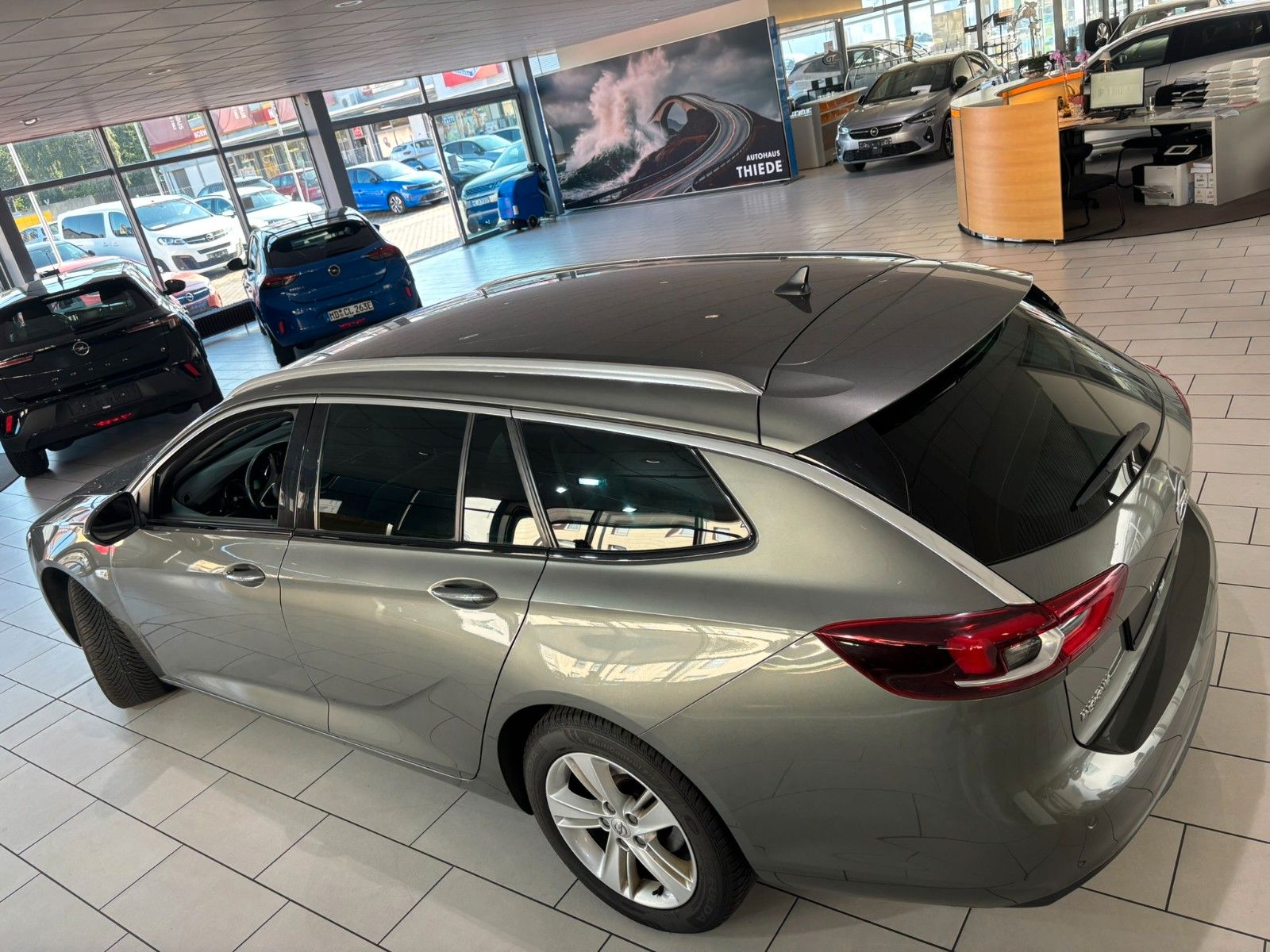 Fahrzeugabbildung Opel Insignia B ST 1.5 INNOVATION NAVI/SHZ/KAMERA/MAT