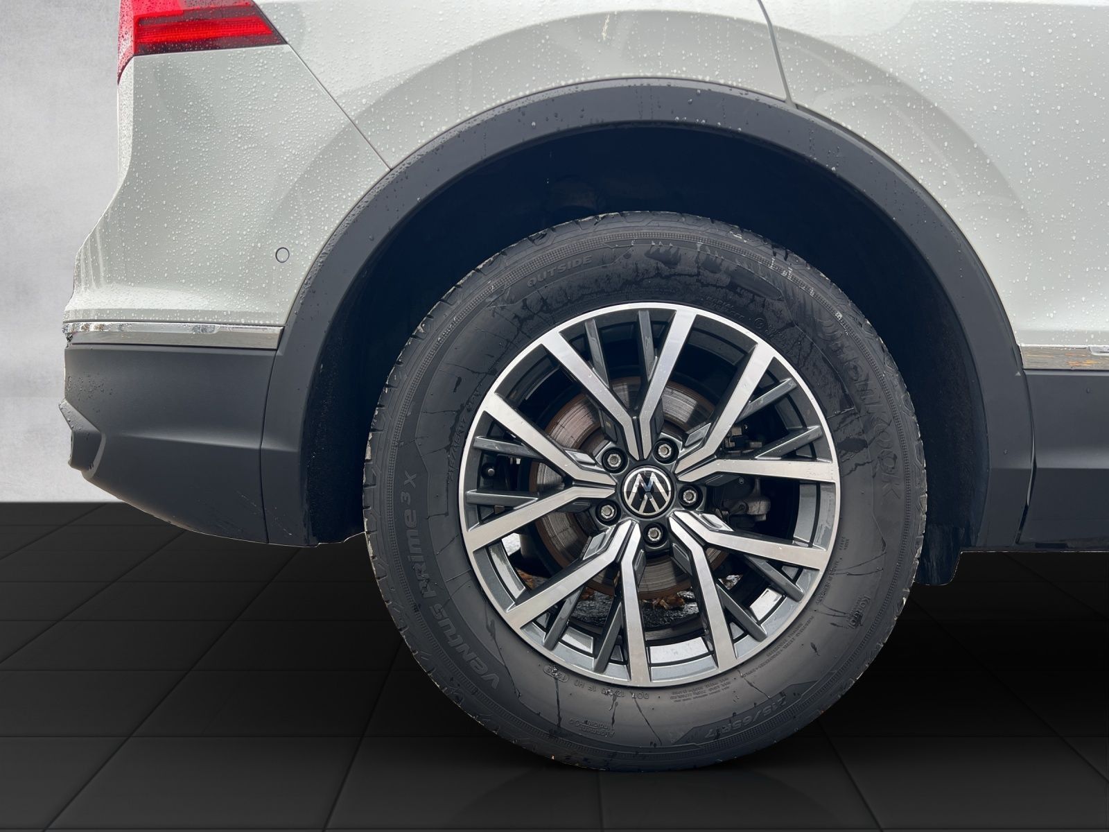 Tiguan Life 2.0 TDI DSG Navi*ACC*LED