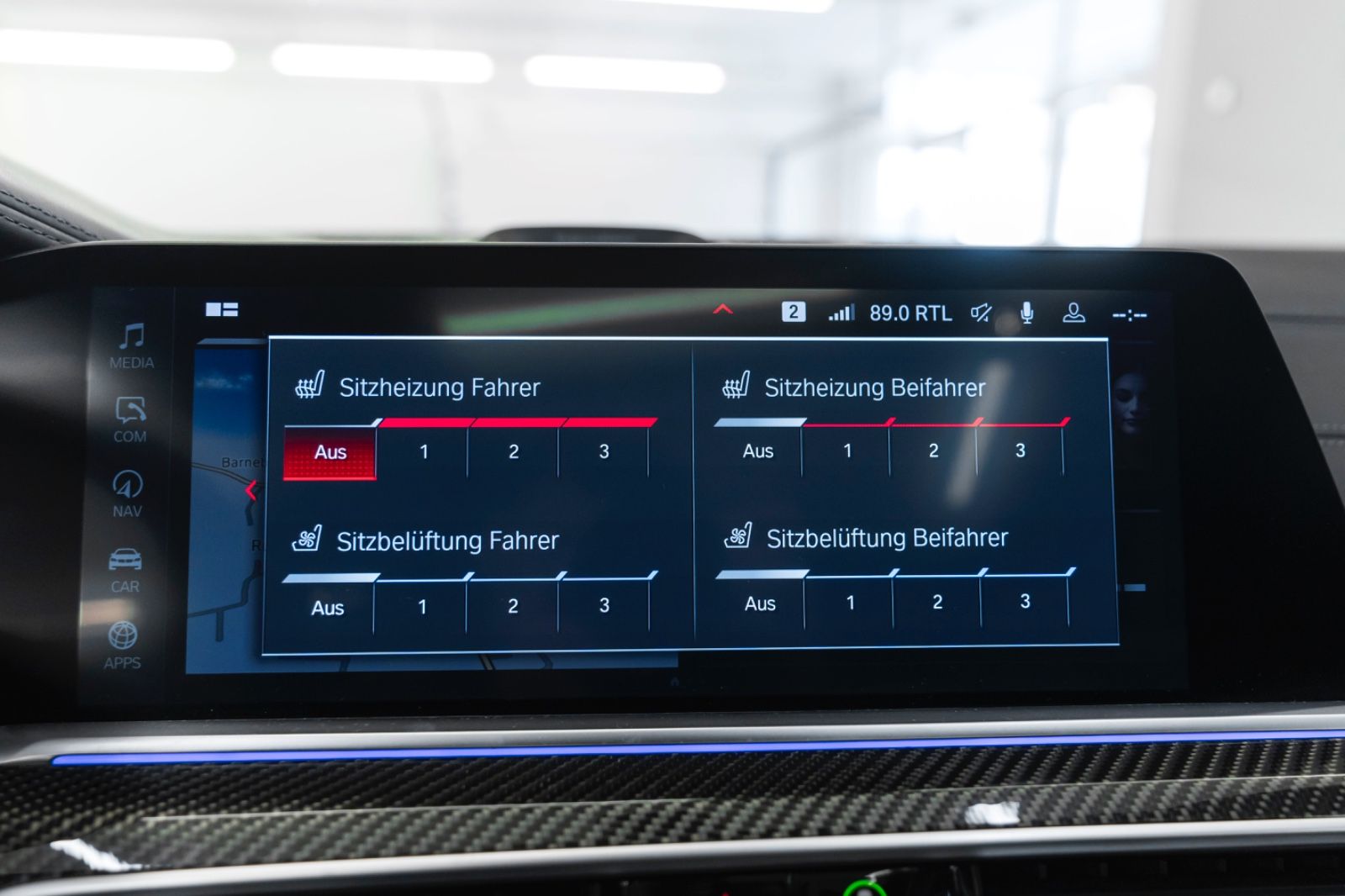 Fahrzeugabbildung BMW X5 M Competition B&W LASER HUD 360° PANO ACC