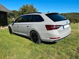 Skoda Superb 2.0 TDI Kombi 140kW DSG 4x4 SportLine  - Skoda Superb: 140