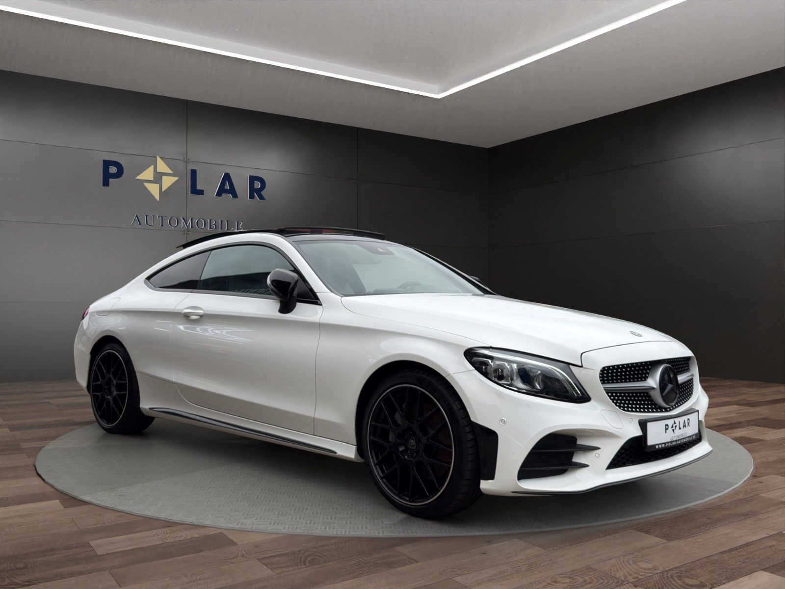 Fahrzeugabbildung Mercedes-Benz C 300 Coupe*AMG-Line*Pano*Head-Up*Dig.Tacho*360°