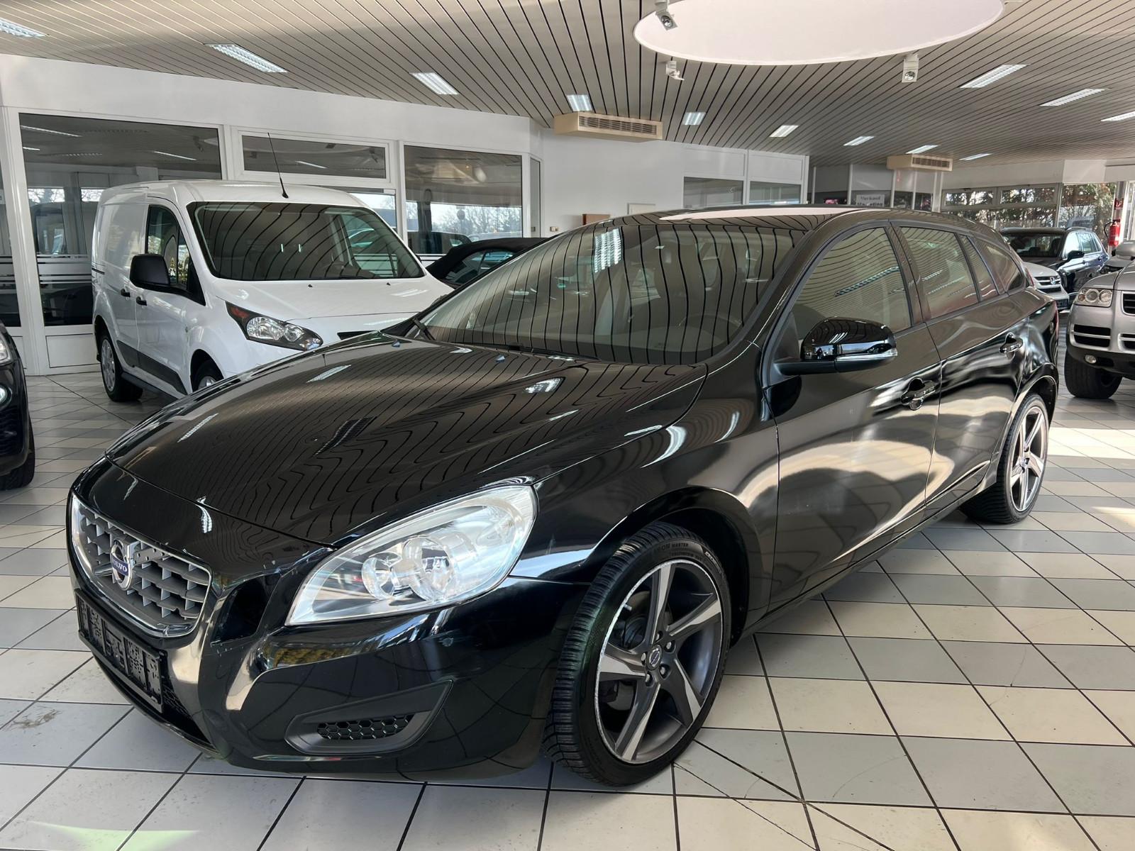 Volvo V60 2.0L Diesel Automatik