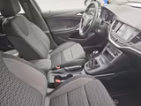 Opel Astra 1.2 Sports Tourer Edition Sitz/Lenkradheiz - Opel Astra: Winterreifen
