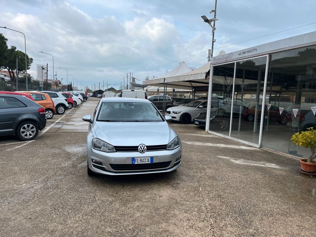 Image of Volkswagen Golf
