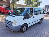 Ford Transit 2.2 TDCi FT 280K, 7-Sitzer, Tempomat - Ford Transit aus 2011: Van
