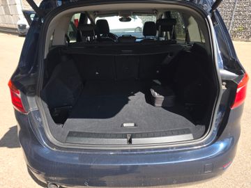 BMW 218 - 7