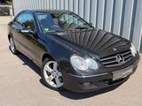 Mercedes-Benz CLK 350*AVANTGARDE*AUT*LEDER*BI-XENON - Mercedes CLK 350 mit Schiebedach