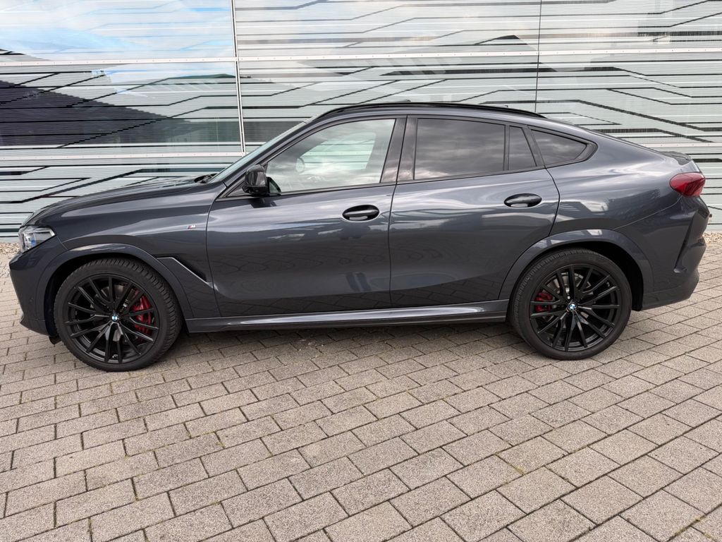 Image of BMW X6 M50