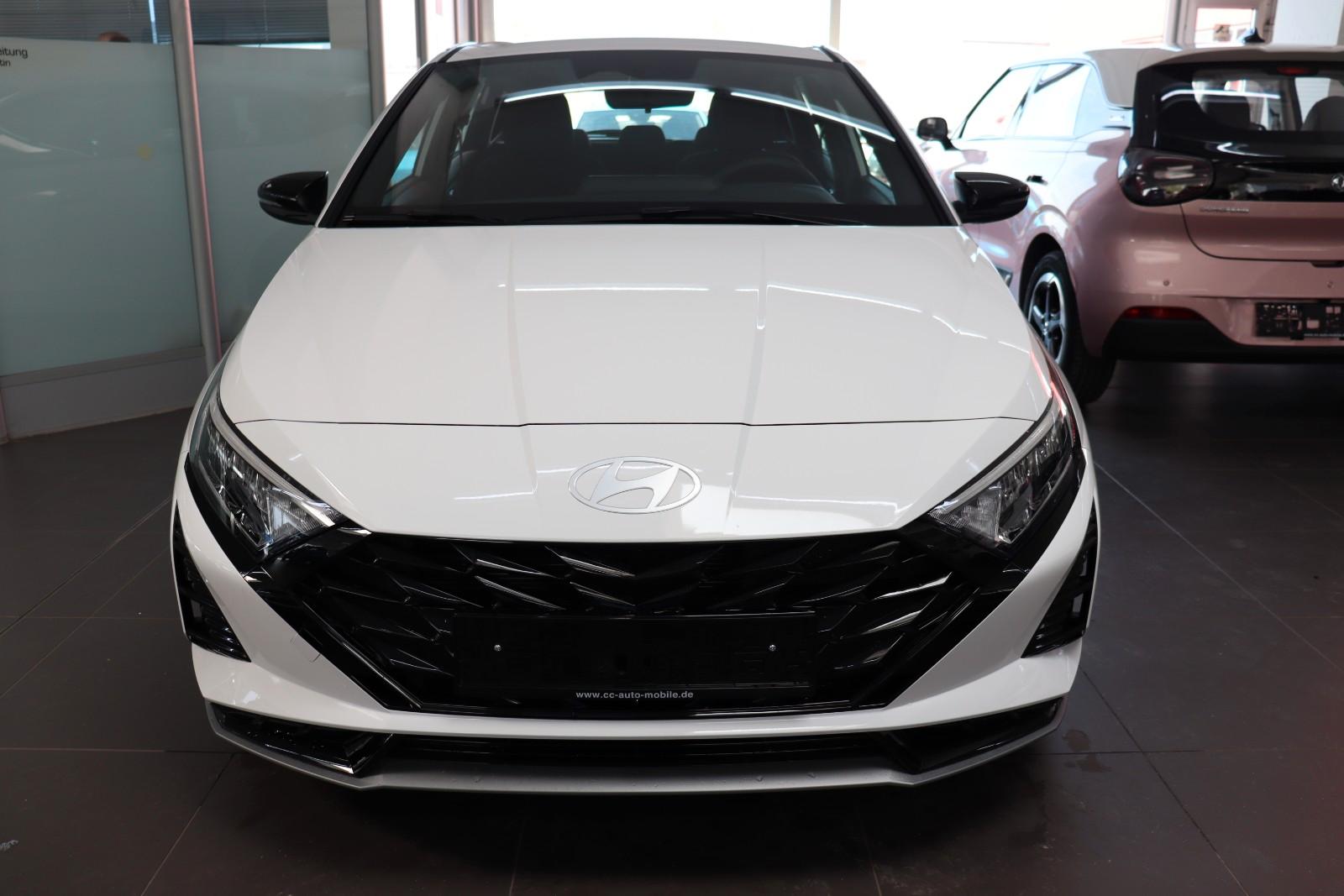 Hyundai i20 1.0 T-GDI AT Navi LED SHZ ALU R.KAM  SOFORT