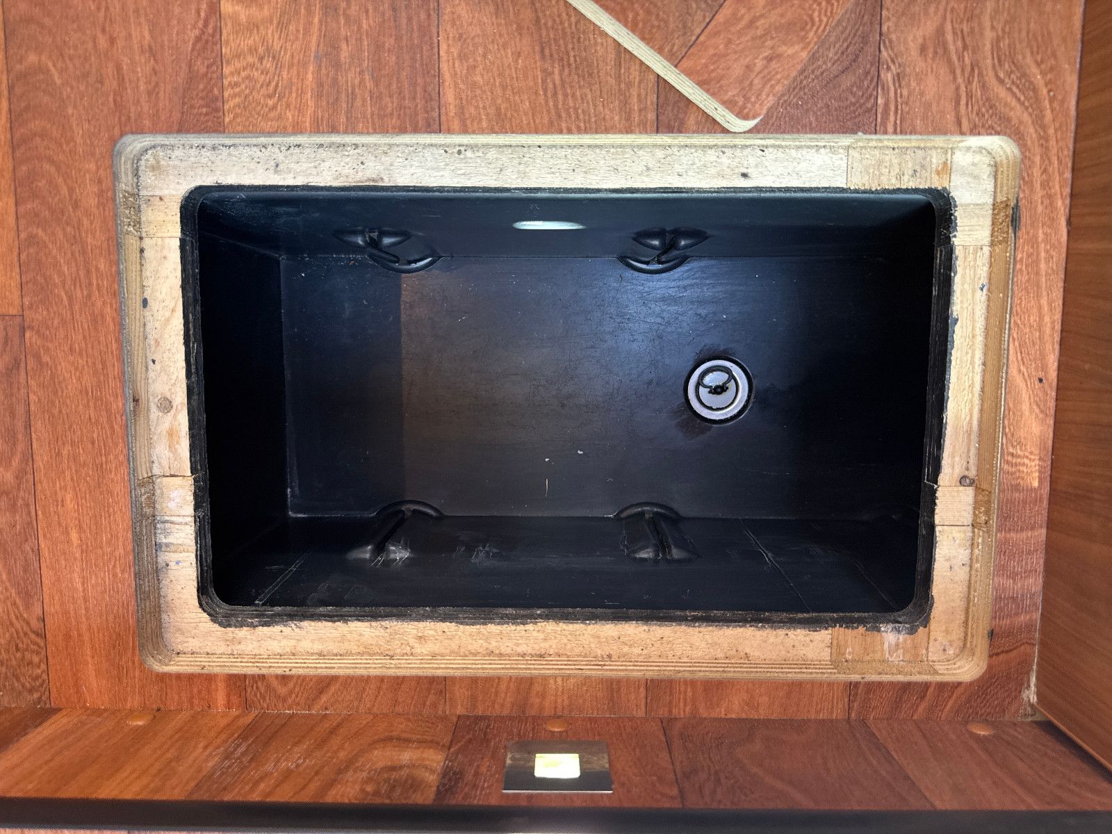 Fahrzeugabbildung Dethleffs GLOBEBUS T 004 FIAT KAMERA SAT TV LUFTFEDERUNG