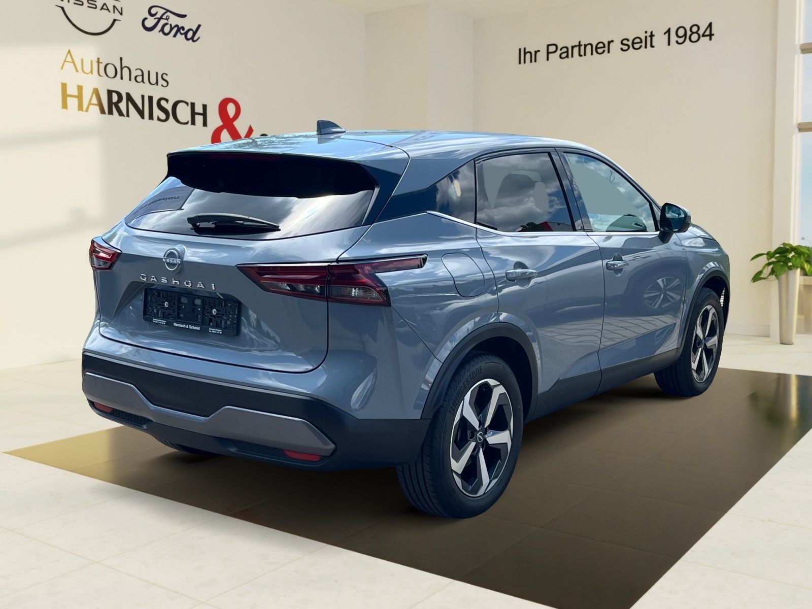 Fahrzeugabbildung Nissan Qashqai 1.3 DIG-T MHEV 6MT - N-Connecta -WP, BP