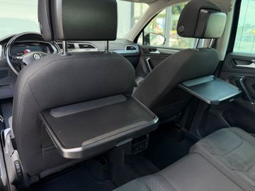 Volkswagen Tiguan - 9