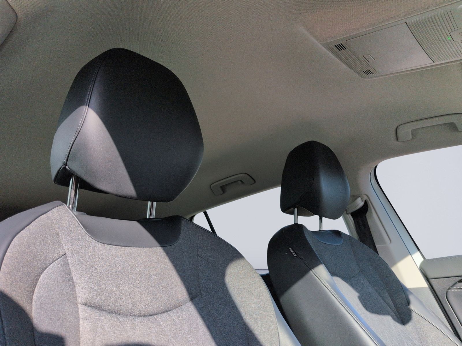 Tayron 1.5 eTSI eHybrid DSG Life KAMERA+DCC+