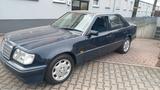 Mercedes-Benz Mercedes E200 1 Hand - gebrauchte Mercedes-Benz E 200 aus dem Jahr 1992