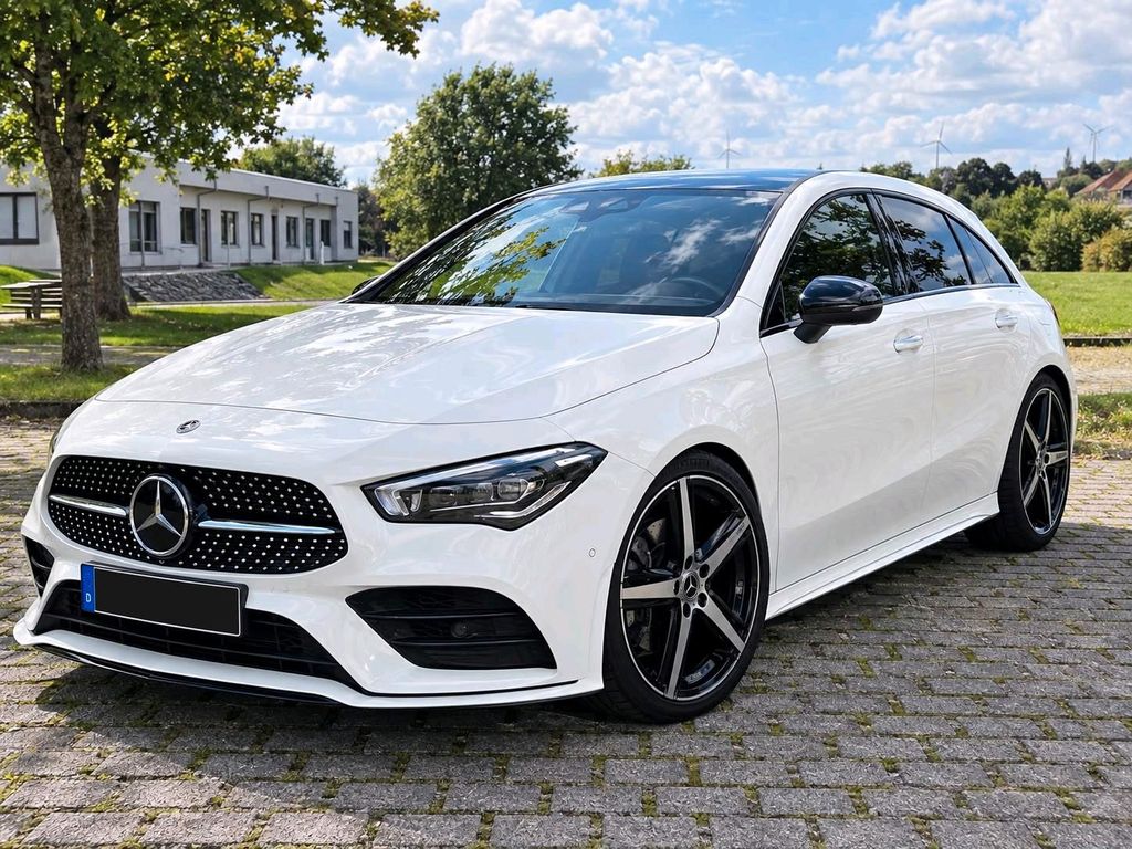 Image of Mercedes-Benz CLA 220