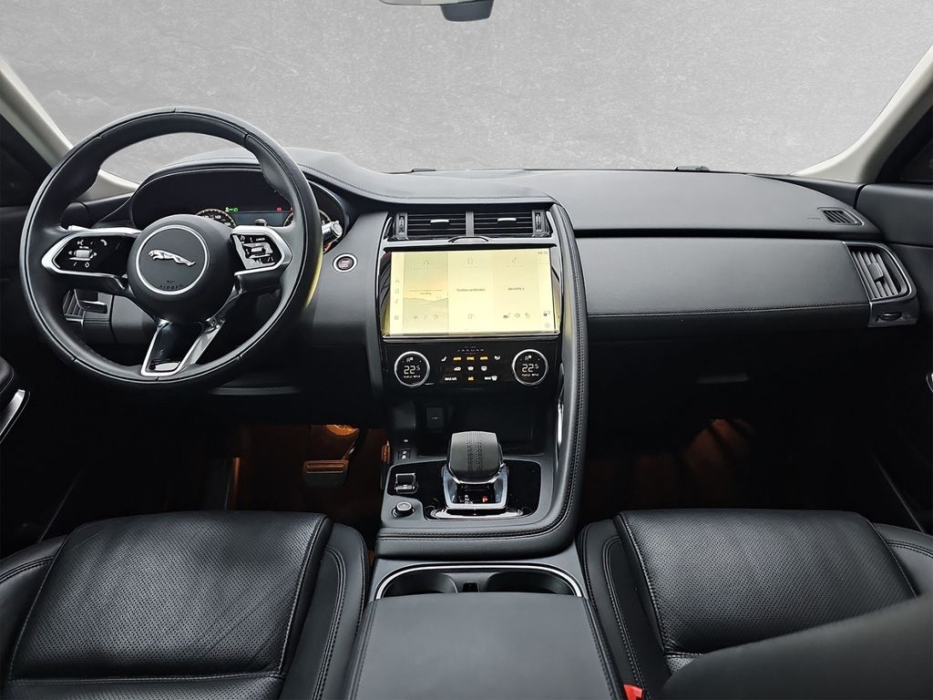 Jaguar E-Pace P160 FWD SE