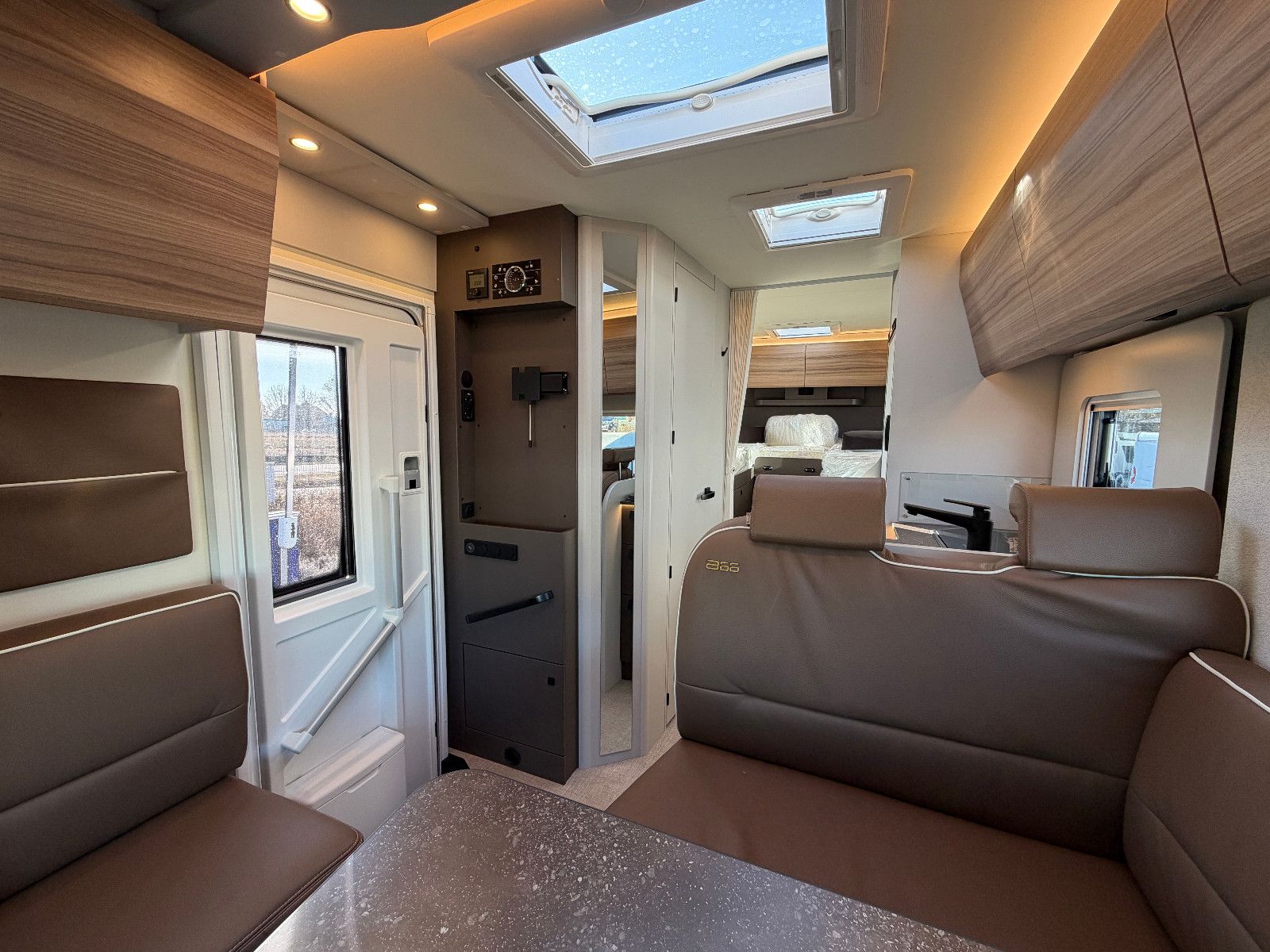 Fahrzeugabbildung Bürstner B66 TD 690