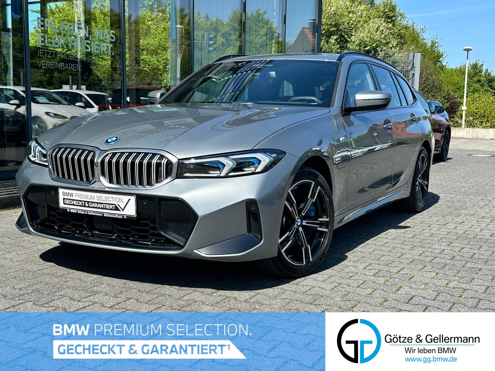 BMW 330e xDrive Touring M Sport //Stop&Go AHK Pano